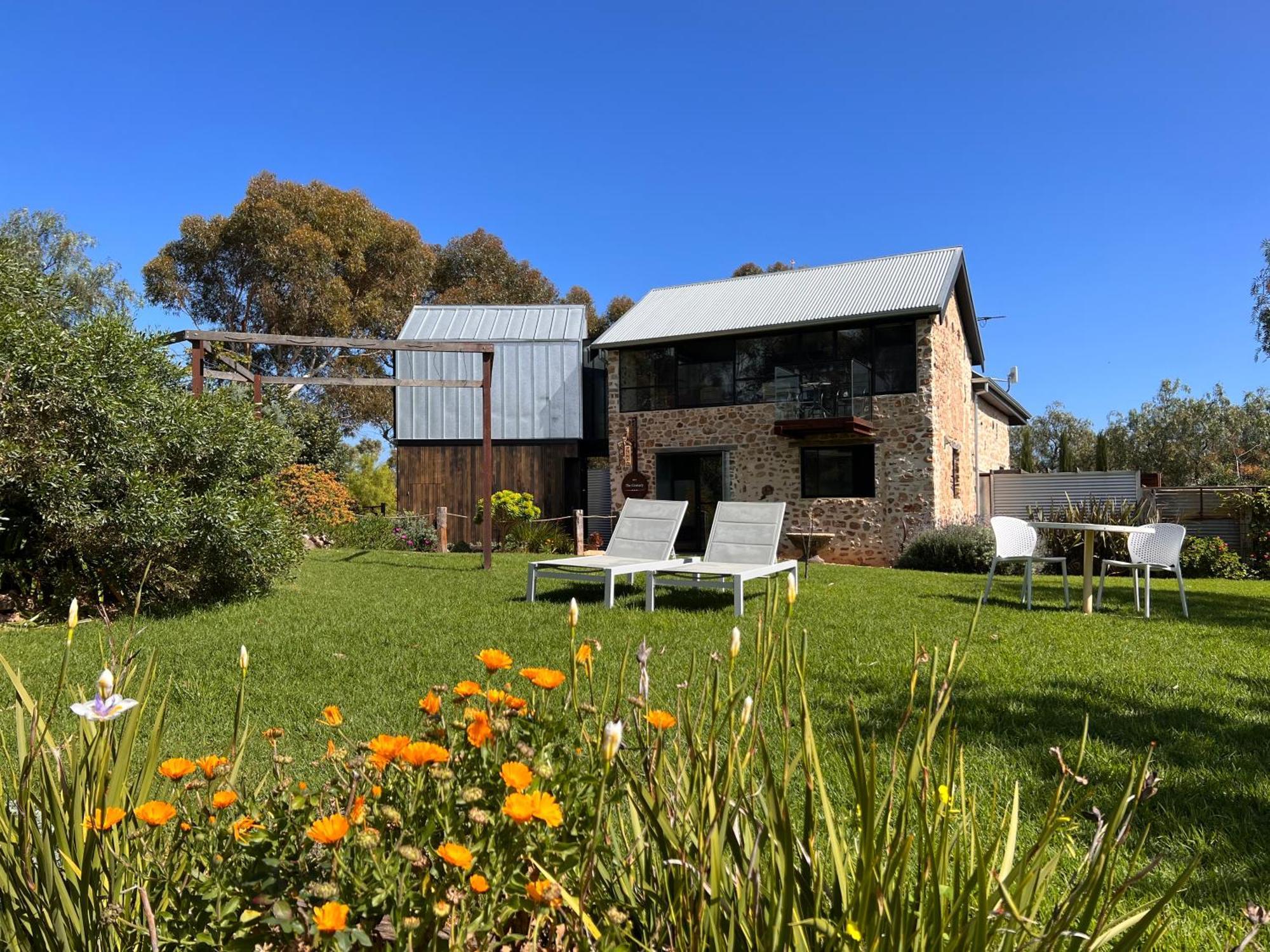The Old Chaff Mill Organic Vineyard Retreat Panzió Sellicks Hill Kültér fotó